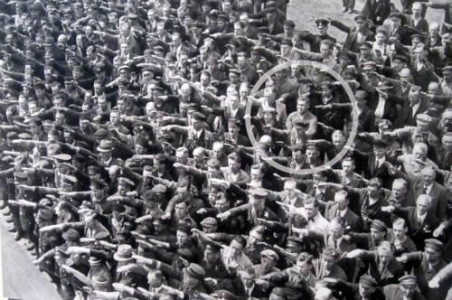 August Landmesser 1936 August_Landmesser